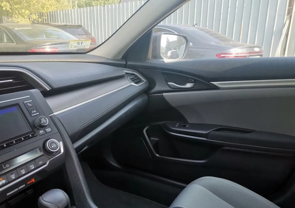 Honda Civic cena 63000 przebieg: 15554, rok produkcji 2020 z Warszawa małe 22